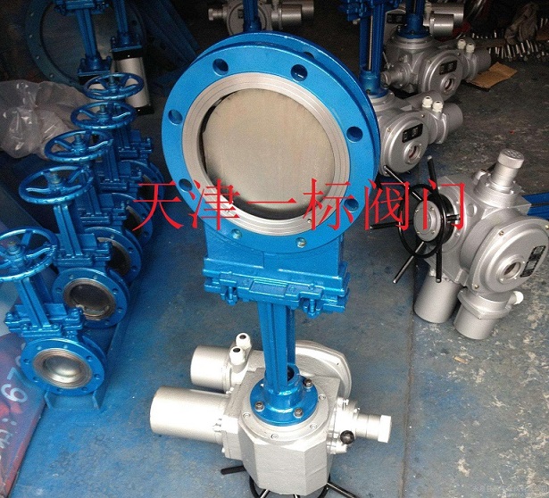 点击新窗口打开大图